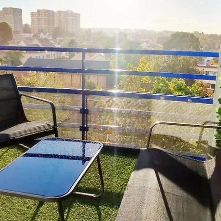 T4 Massy Tgv By Beds4Wanderlust - 80M2 Avec Terrasse Et Bureau - Proche Coulee Verte - Ideal Pro Ou Famille Buitenkant foto